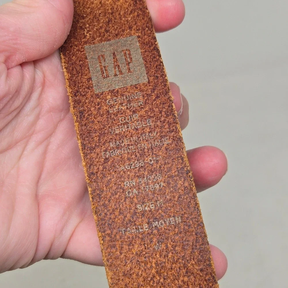 Gap Woens Brown Leather Belt Made in Italy Roller Buckle Size Medium 46295-01-1